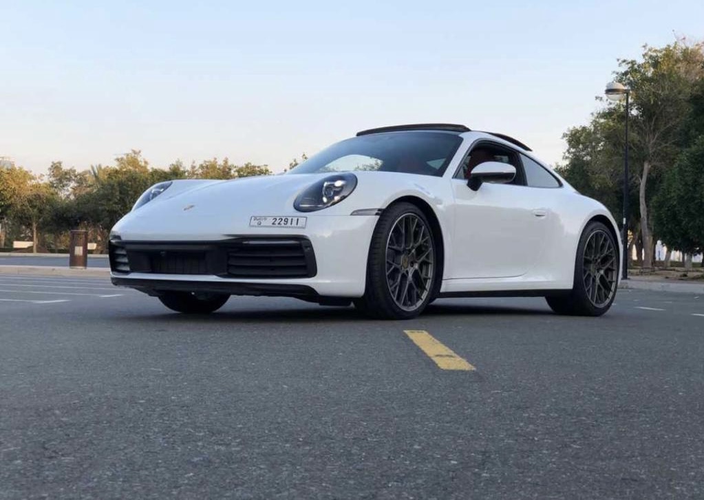 2020 Porsche Carrera 