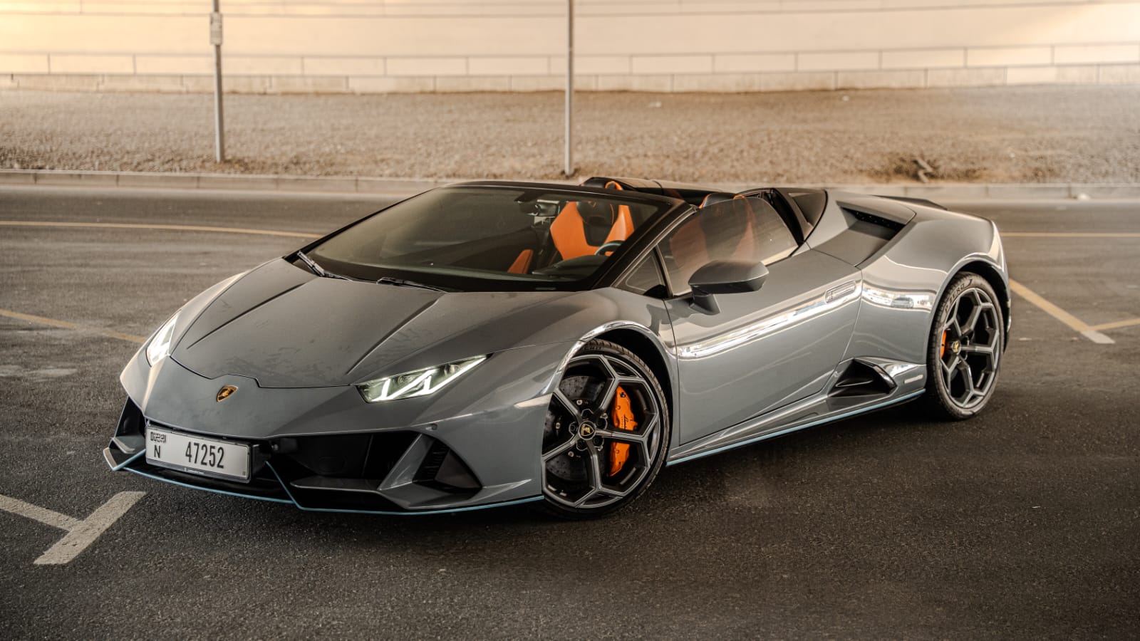 Lamborghini Huracan Evo Spyder Grey 2024 Rental Car Dubai,UAE