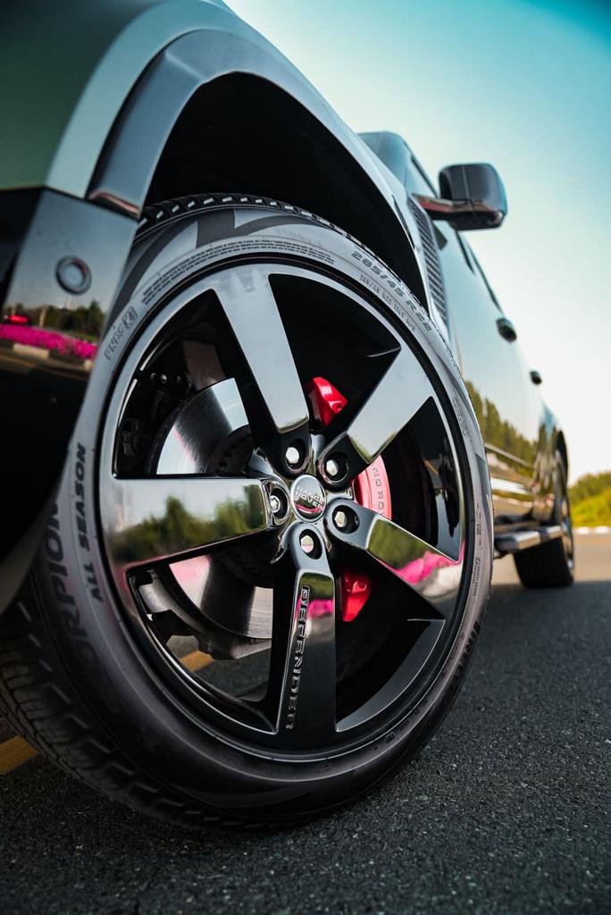 2023 Land Rover Defender 