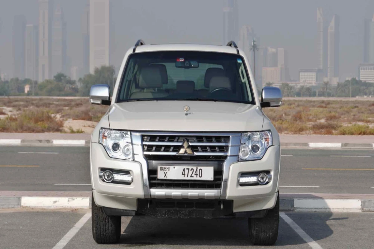 2021 Mitsubishi Pajero 