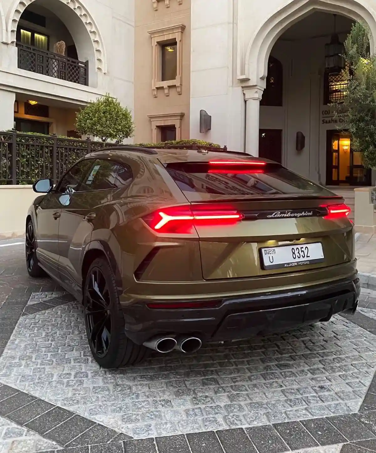 2022 Lamborghini Urus 