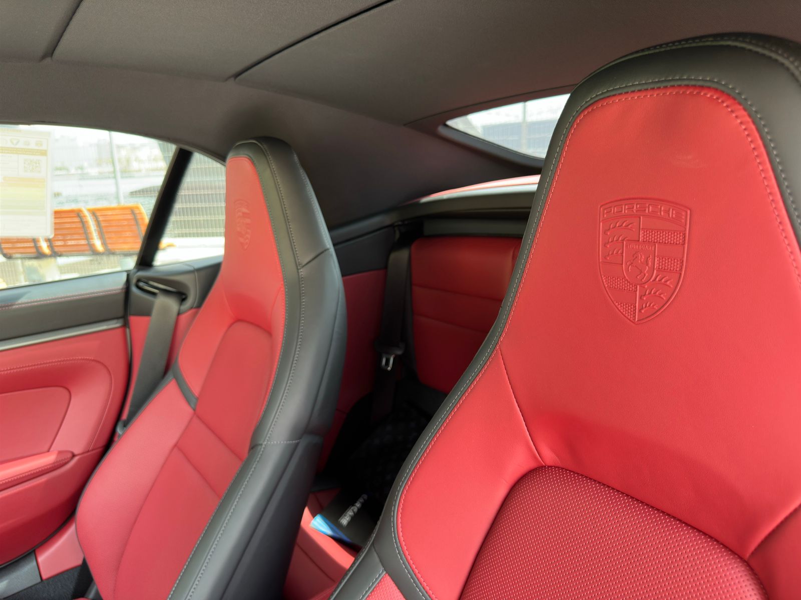2025 Porsche Carrera 