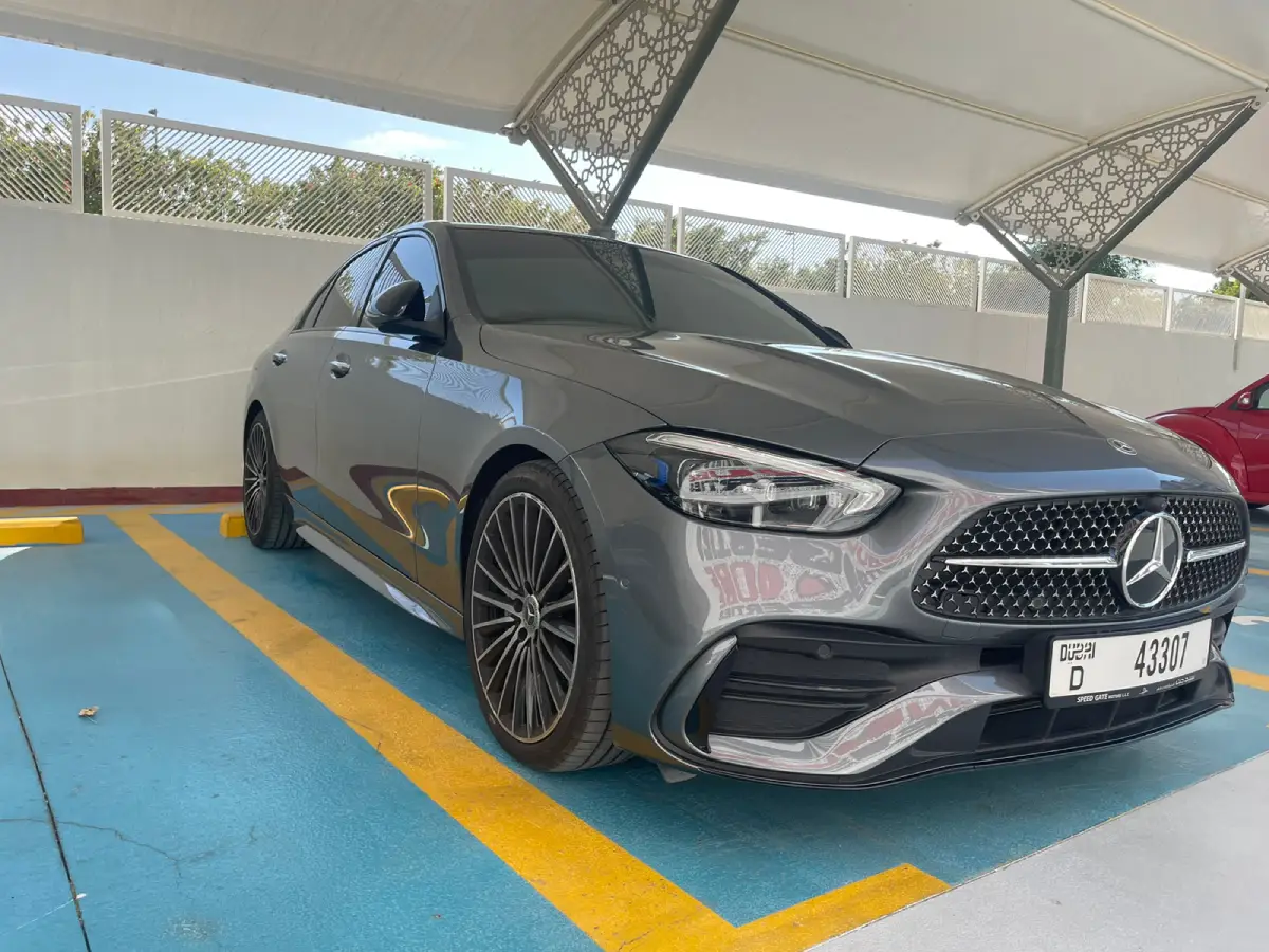 2023 Mercedes Benz C-class 