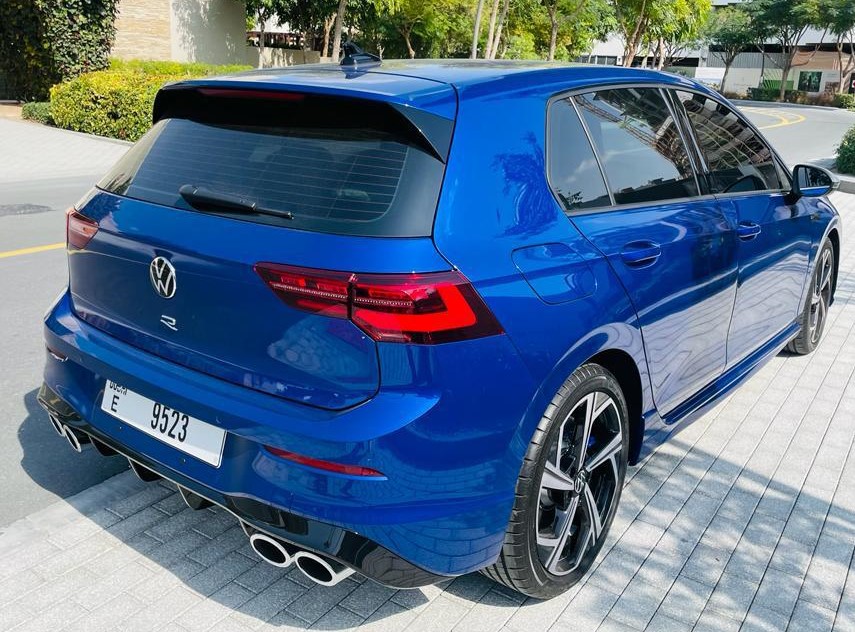 2023 Volkswagen Golf 