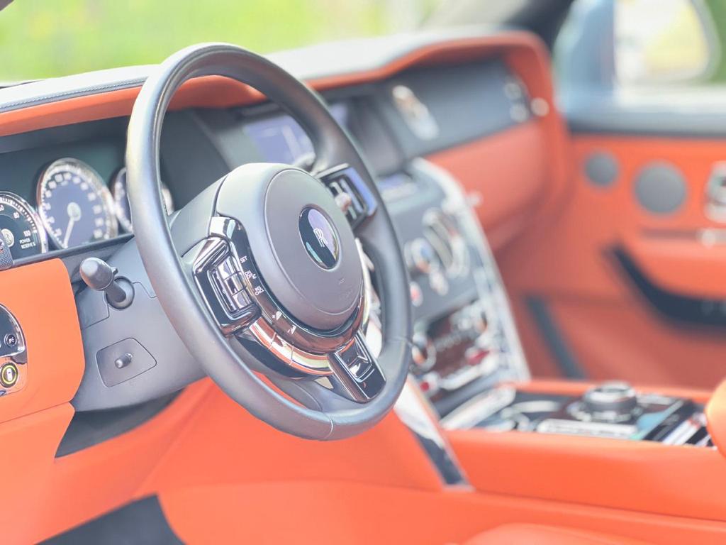 2022 رولز رويس كولينان 