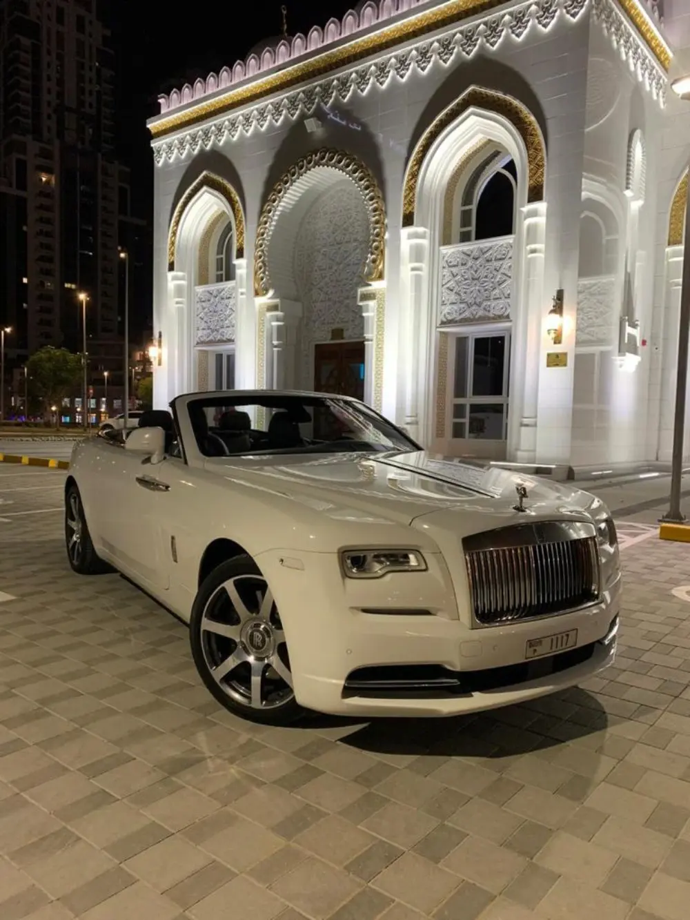 2019 Rolls-Royce Dawn 