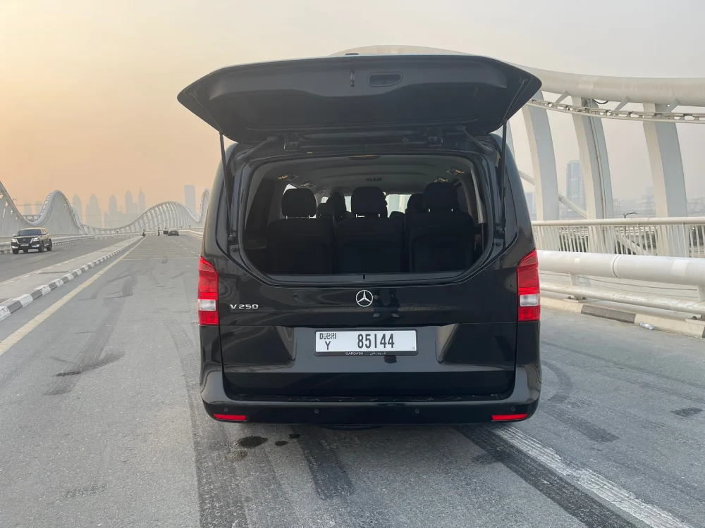 2021 Mercedes Benz V-class 