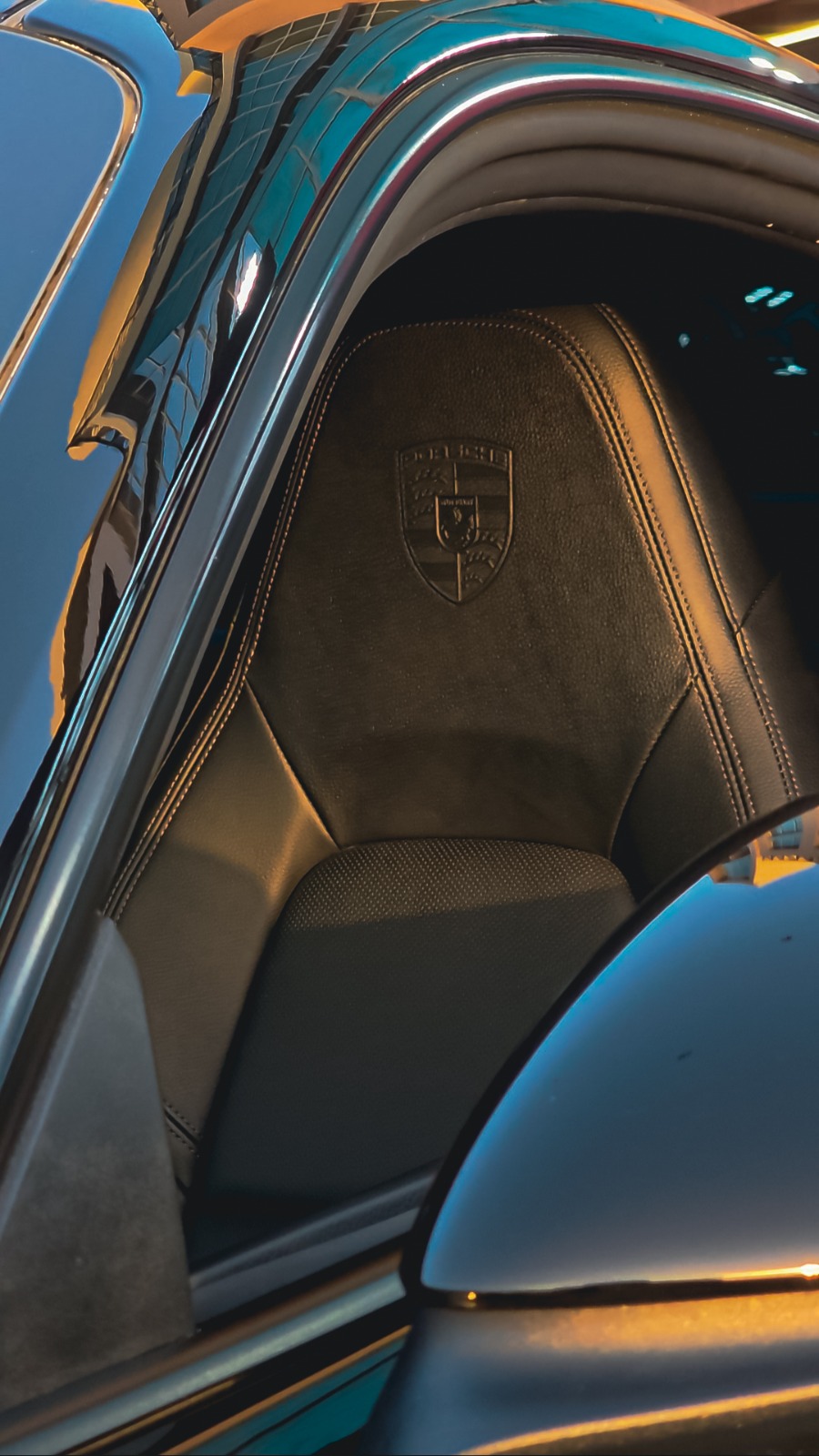 2024 بورش كاريرا 