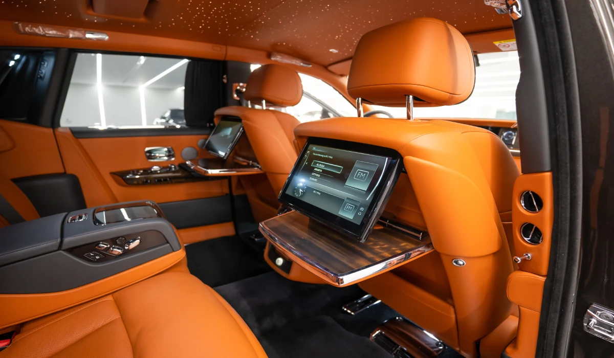 2022 Rolls-Royce Phantom 