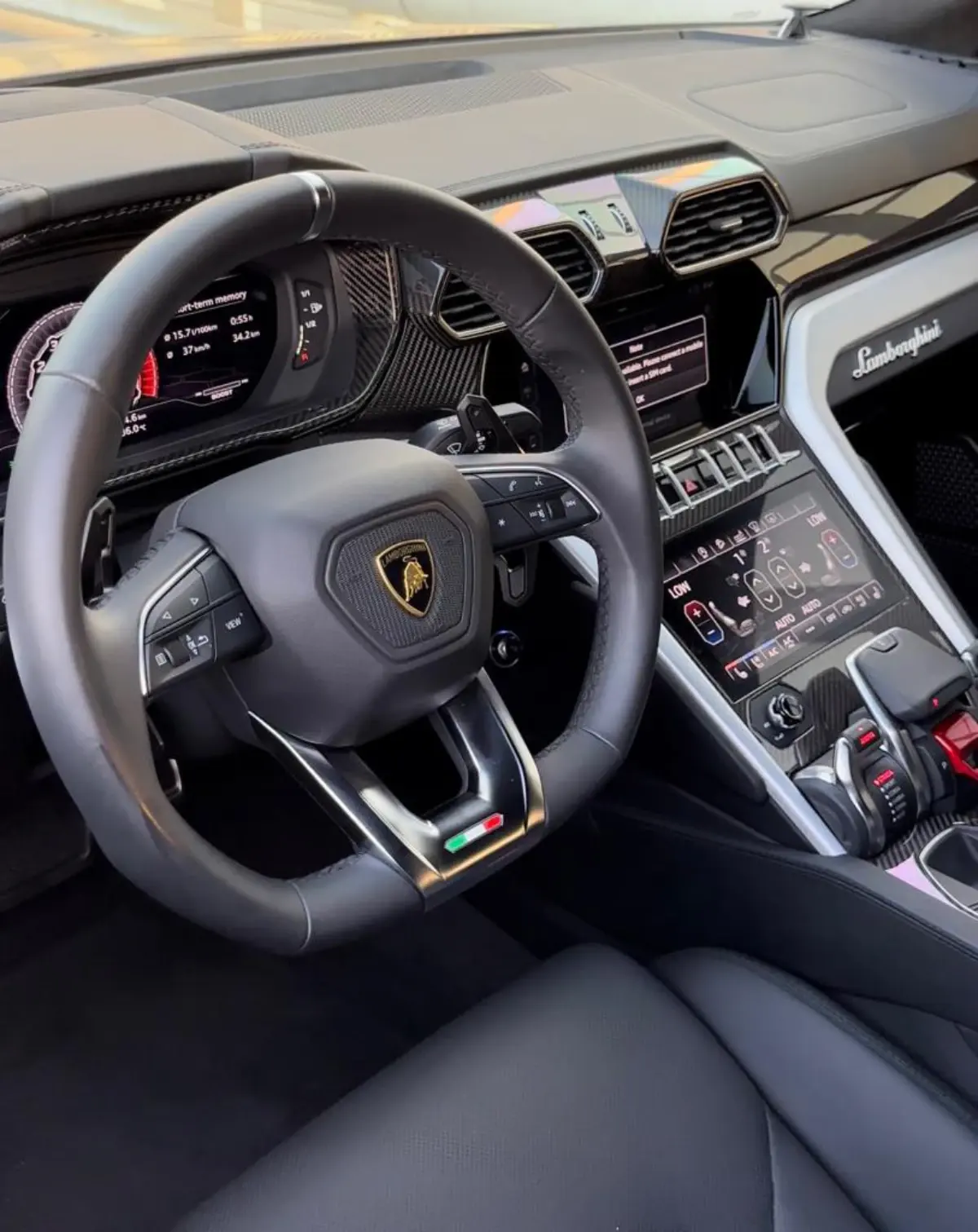 2022 Lamborghini Urus 