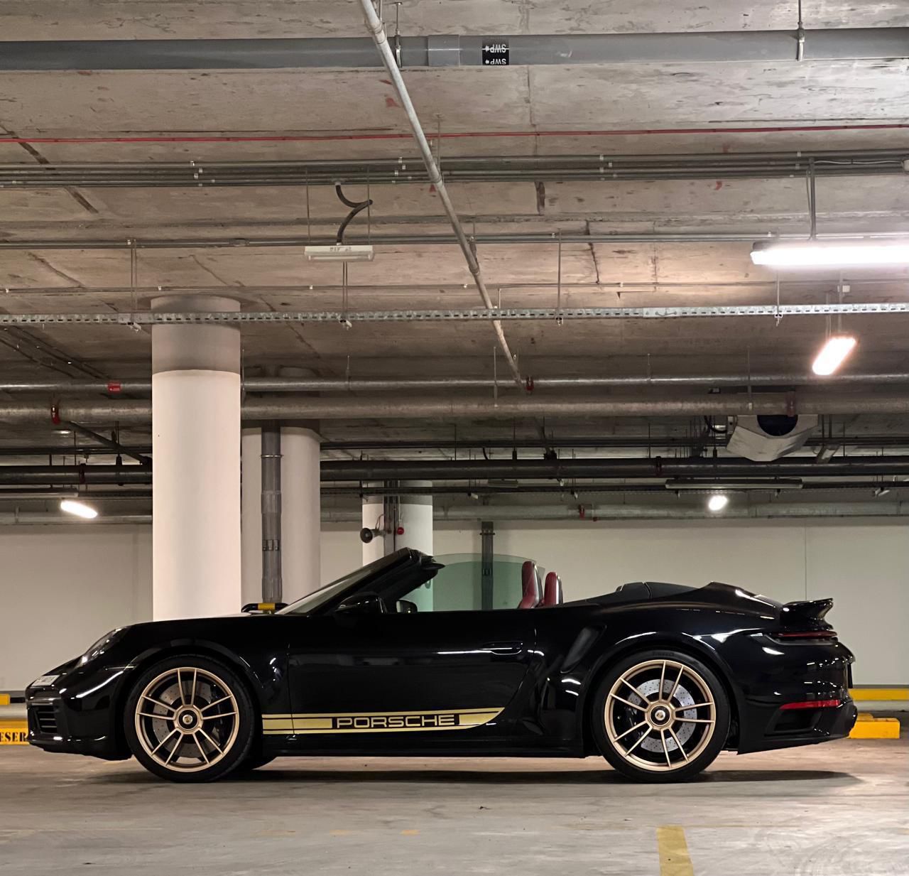 2023 Porsche 911 Turbo S 